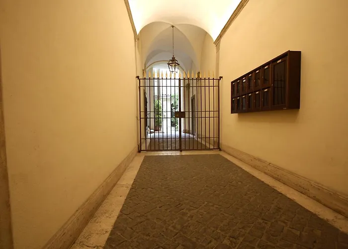 Navona Large 1br House Apartament *
